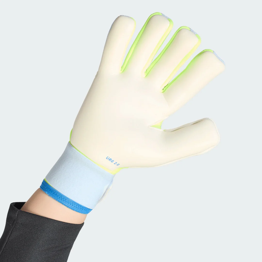 adidas Senior Predator Competition Soccer Goalkeeper Gloves - Image 3