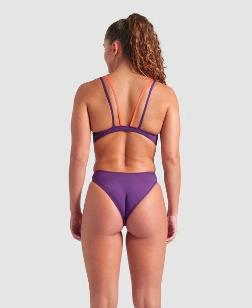 arena Women's Tech Multi Solid One Piece Swimsuit - Image 3