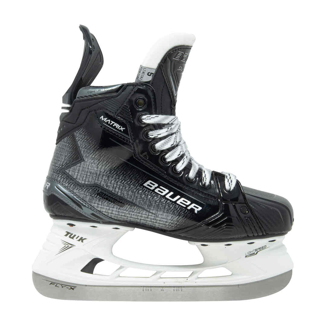 Bauer Intermediate Supreme Matrix Hockey Player Skate