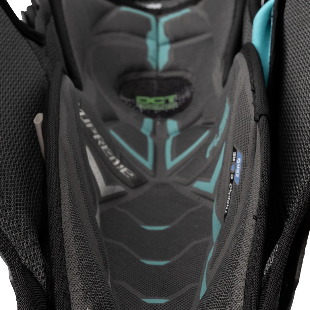 Bauer Junior Supreme Fuse Hockey Player Shin Guard - Image 5