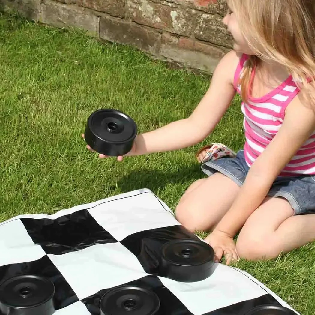 Big Game Hunters Giant Checkers Set - Image 2