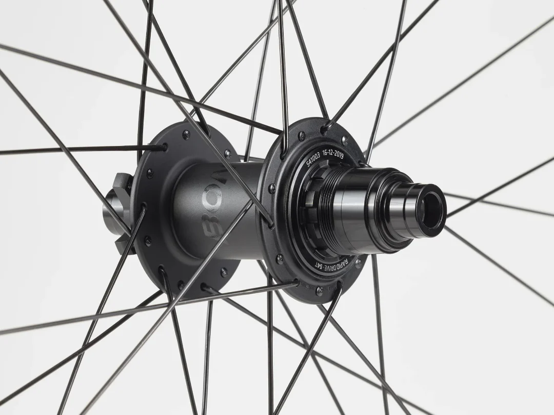 Bontrager Line Elite 30 TLR Boost 29 MTB Wheel - Image 3