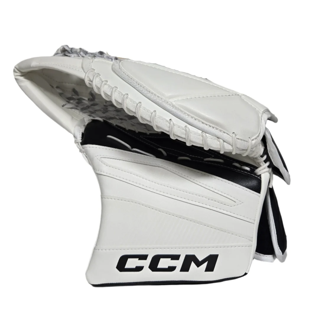 CCM Senior EFLEX 7 Pro Hockey Goalie Trapper - Image 10