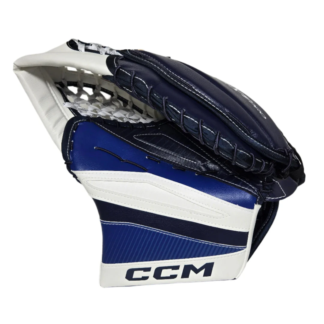CCM Senior EFLEX 7 Pro Hockey Goalie Trapper - Image 3