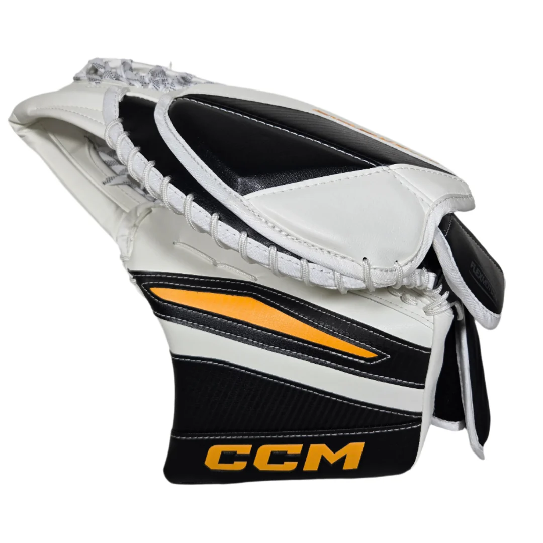CCM Senior EFLEX 7 Pro Hockey Goalie Trapper - Image 5