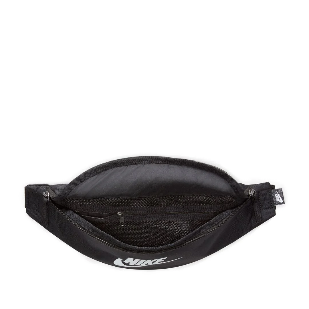 Nike Heritage Waistpack - Image 4
