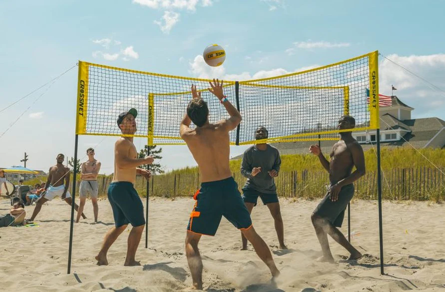 CROSSNET Four-Square Volleyball Game