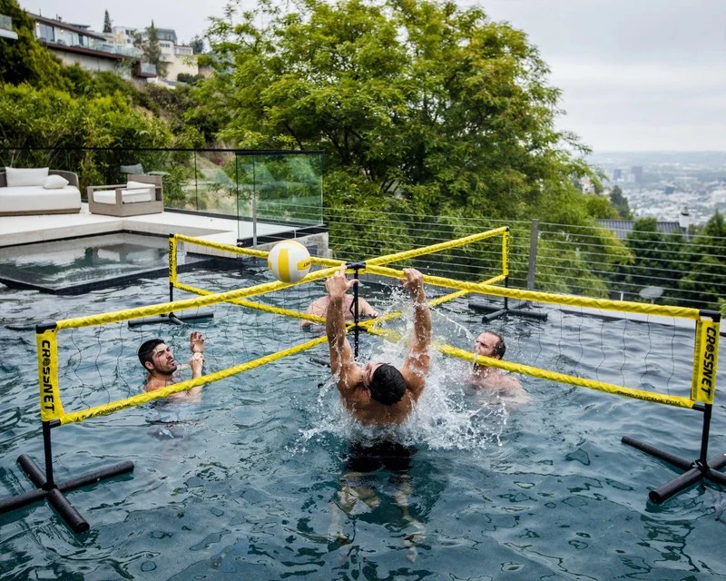 CROSSNET H2O Four-Square Volleyball Game - Image 2