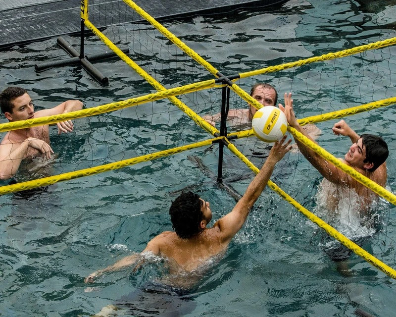 CROSSNET H2O Four-Square Volleyball Game - Image 4