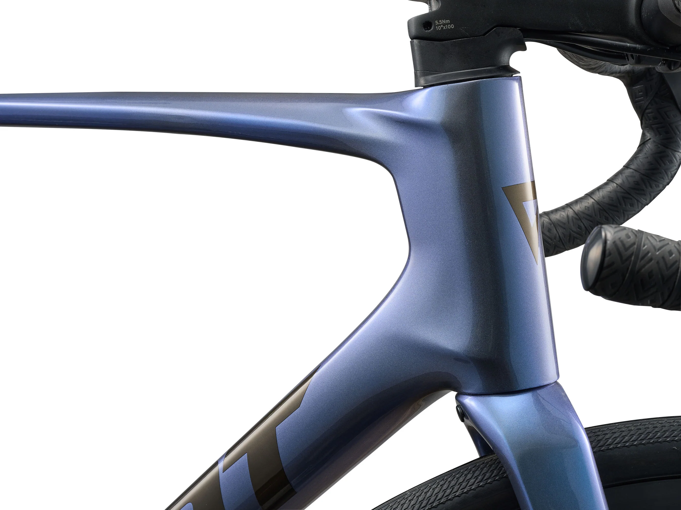 Giant Defy Advanced 1 Endurance Road Bike 2026 - Image 4