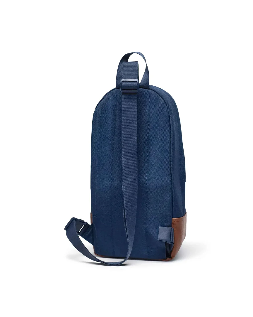Herschel Heritage Shoulder Bag - Image 6