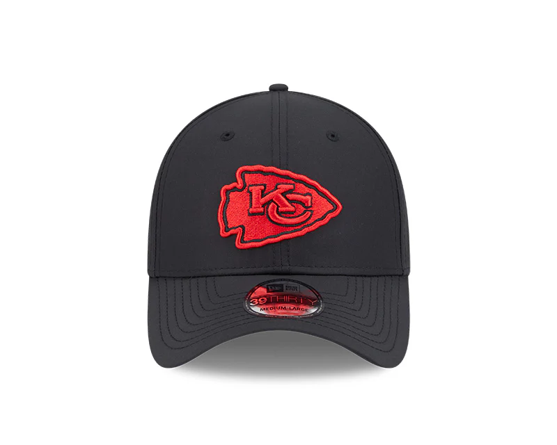 New Era Men's NFL Kansas City Chiefs '25 3930 Night Flex Hat - Image 2