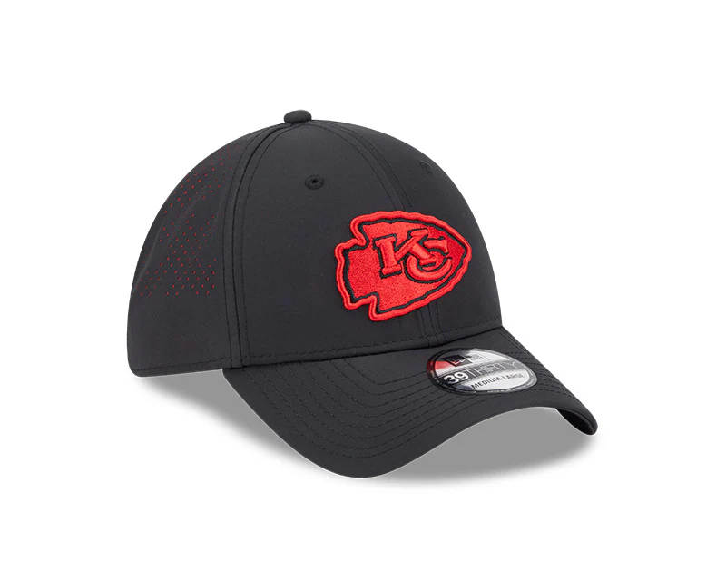 New Era Men's NFL Kansas City Chiefs '25 3930 Night Flex Hat - Image 3