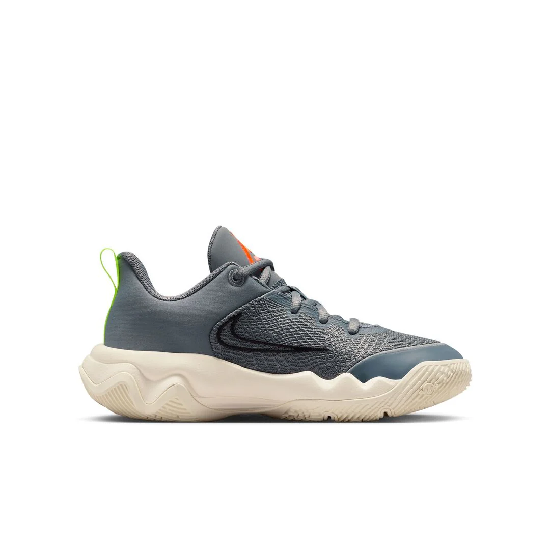 Nike Junior Giannis Immortality 4 Basketball Shoes - Image 14