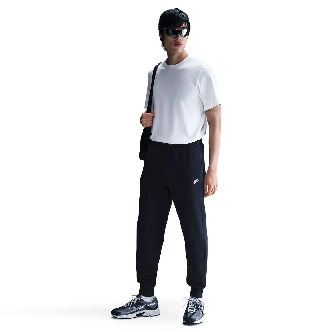 Nike Men's Club Fleece Joggers Pant - Image 11