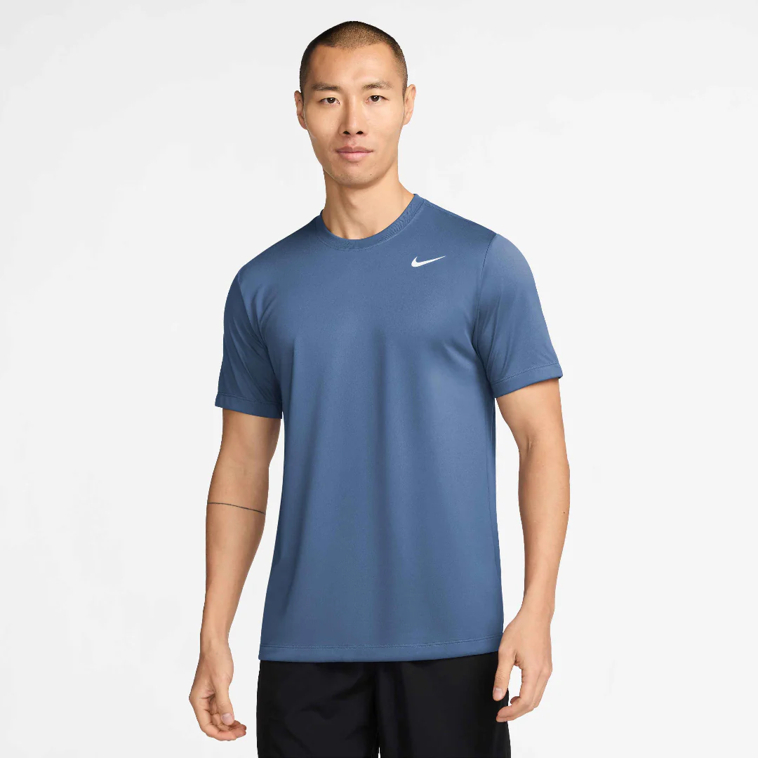 Nike Men's Dri-Fit Legend T-Shirt - Image 17