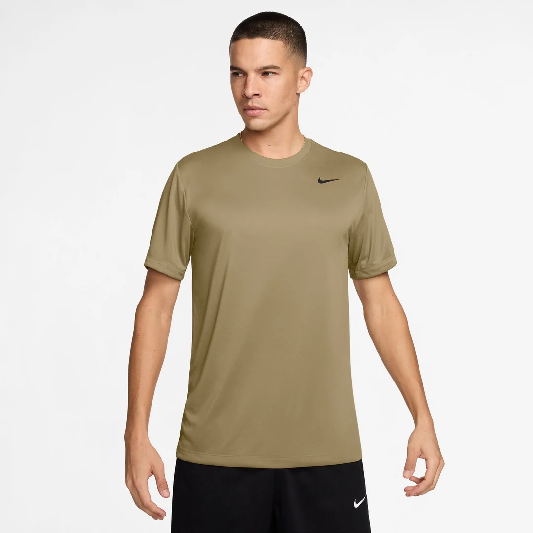 Nike Men's Dri-Fit Legend T-Shirt - Image 22
