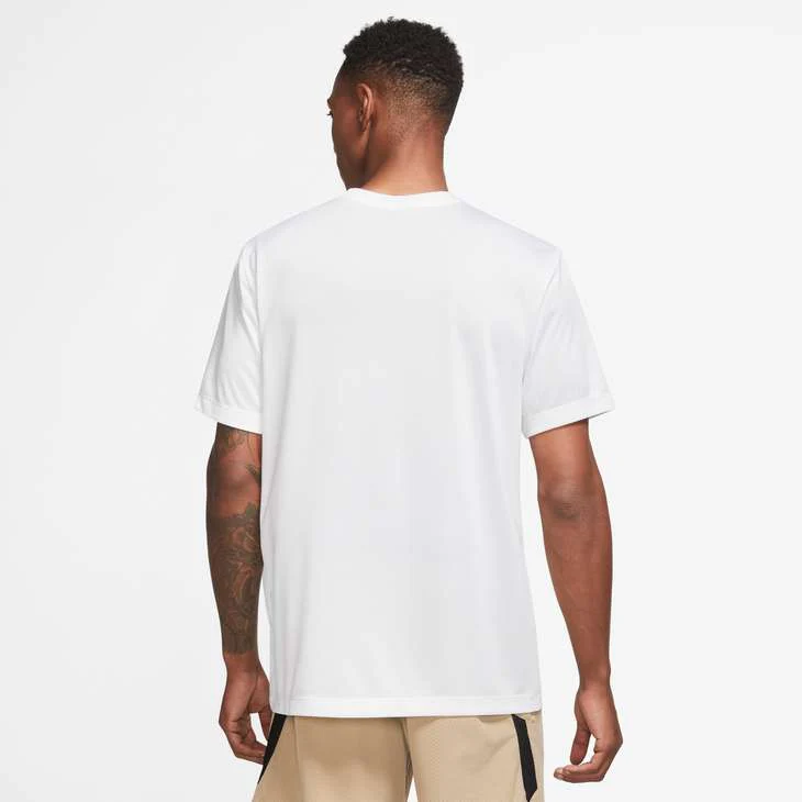 Nike Men's Dri-Fit Legend T-Shirt - Image 35