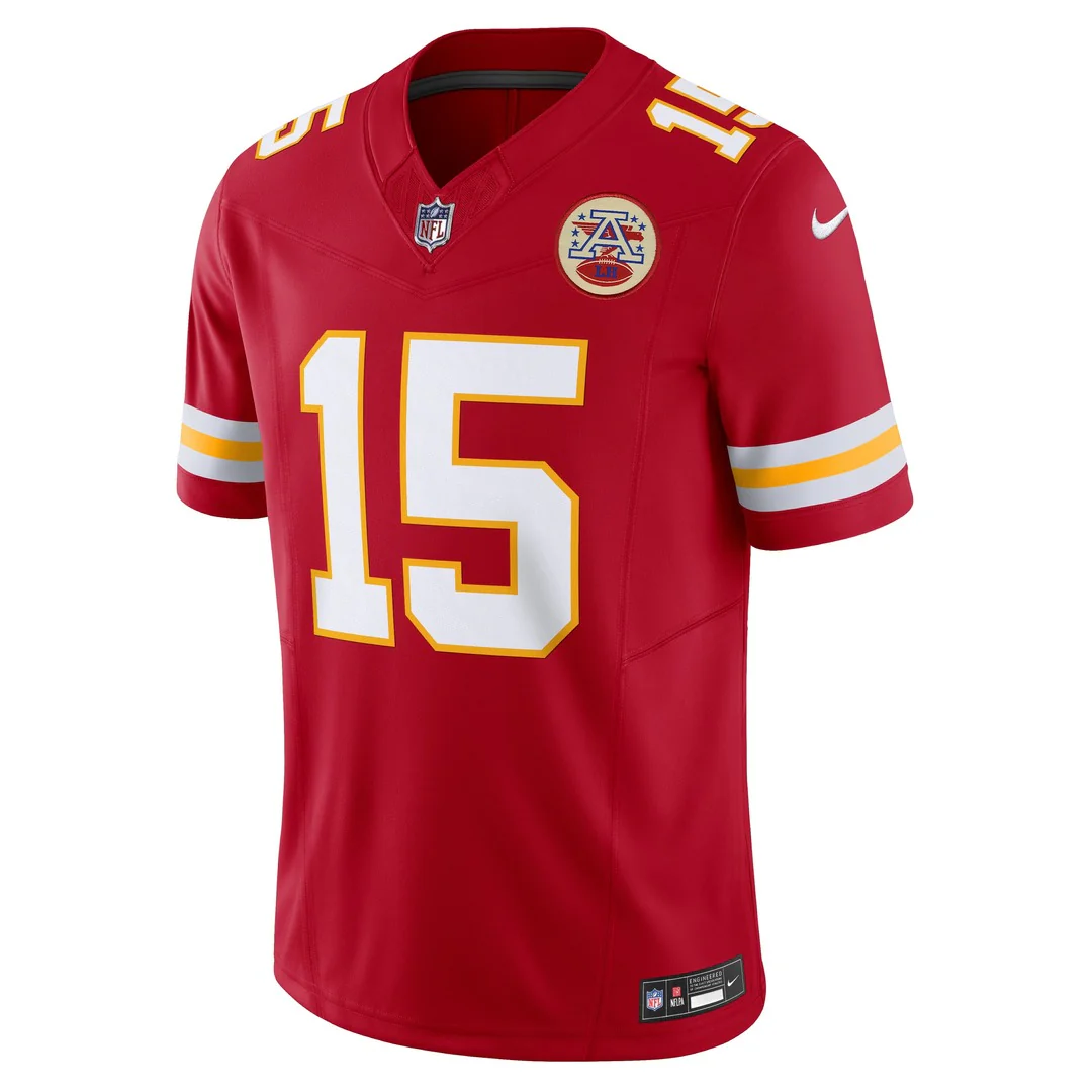 Nike Men's NFL Kansas City Chiefs Patrick Mahomes Limited Jersey - Image 2
