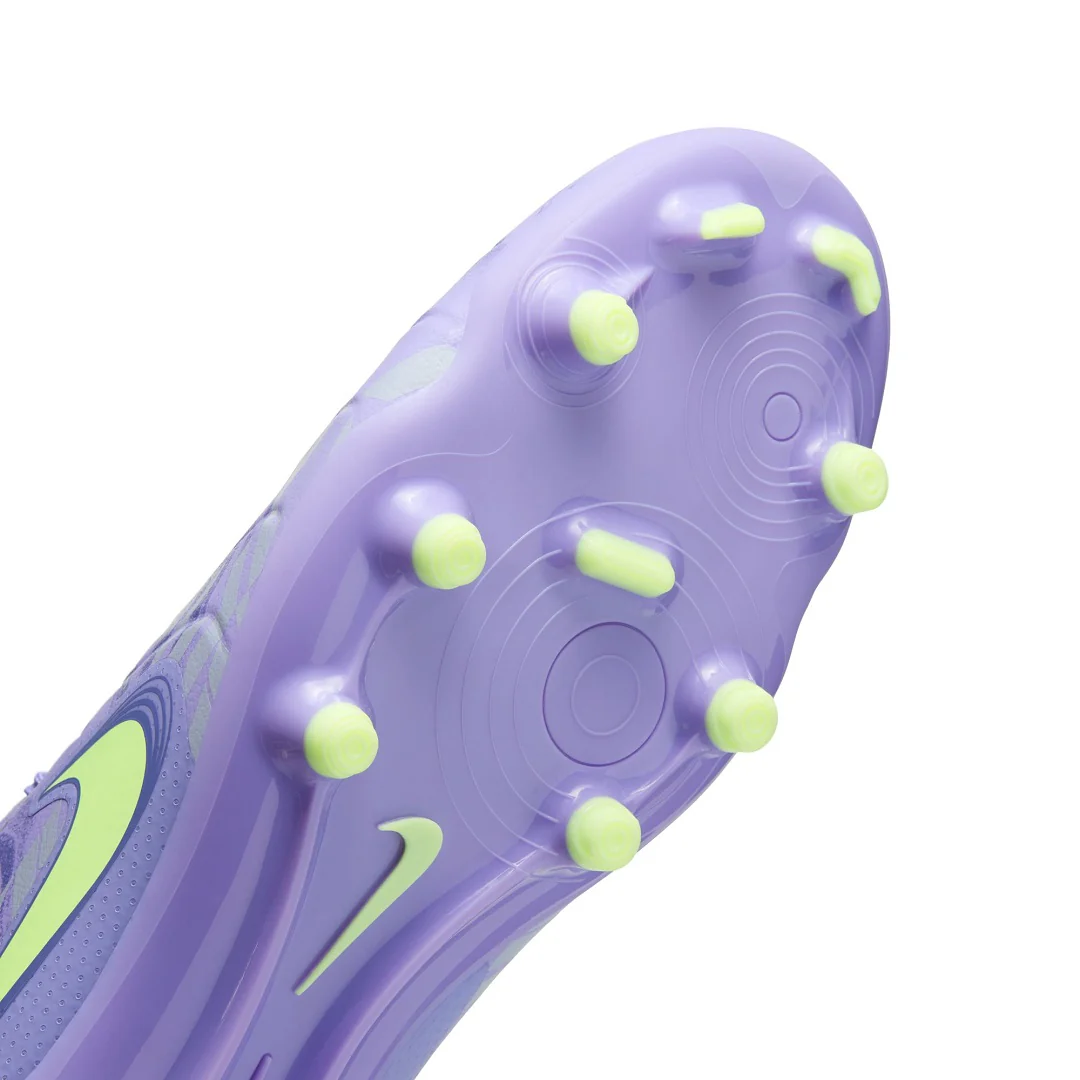 Nike Senior Legend 10 Academy Soccer Cleats - Image 2