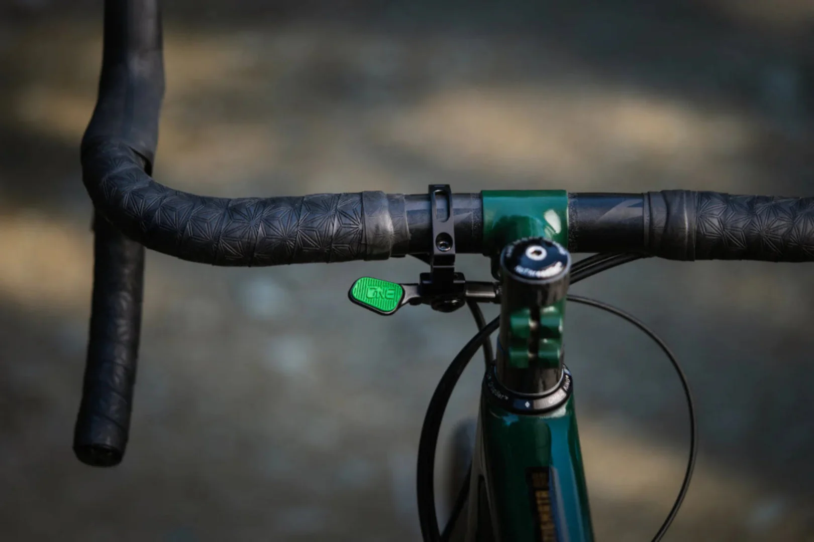 OneUp 22.2mm Handlebar Dropper Remote Clamp - Image 2