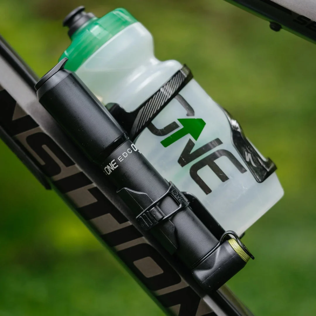 OneUp EDC (70cc) Mini Bike Pump - Image 4
