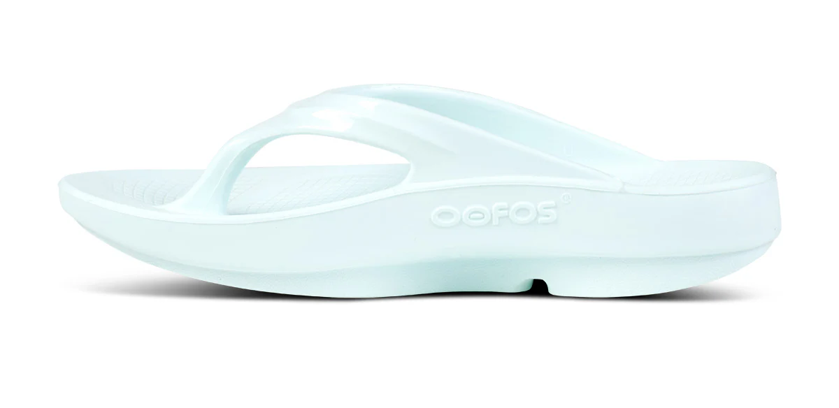 OOFOS Women's OOlala Thong Sandals - Image 3
