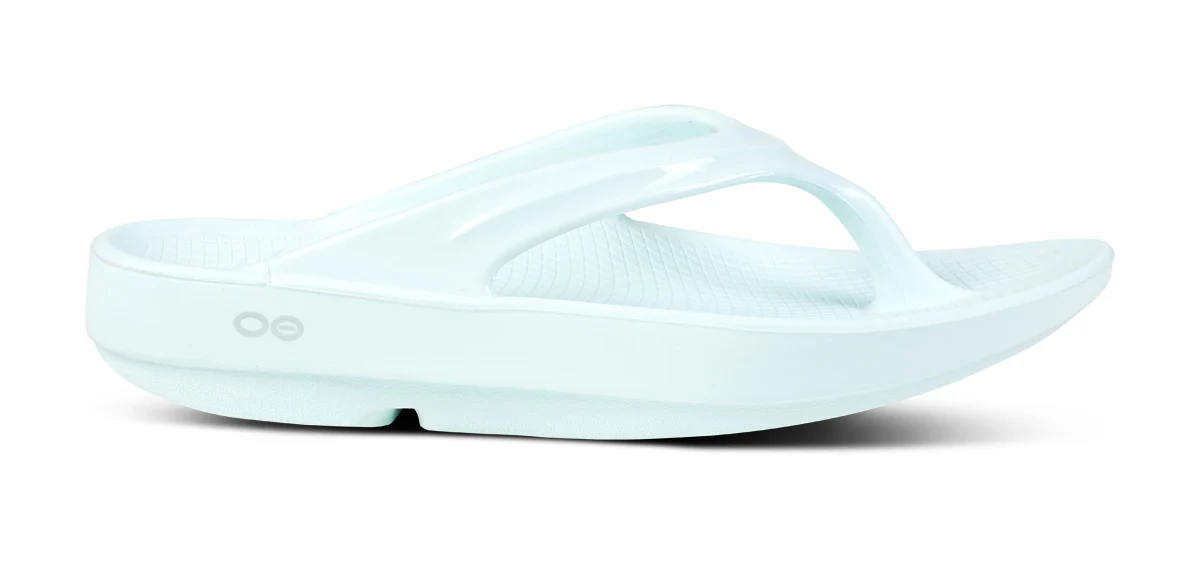 OOFOS Women's OOlala Thong Sandals - Image 4