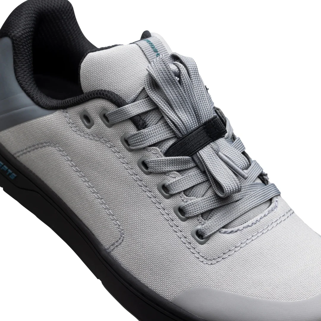 Ride Concepts Women's Livewire All-MTN Flat Bike Shoe - Image 4