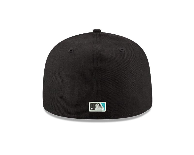 New Era Men's MLB Miami Marlins Authentic Collection 59FIFTY Home Fitted Hat - Image 4