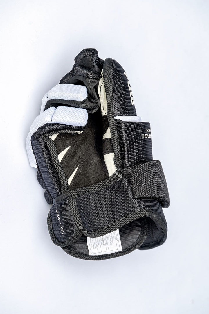 Pure Girls Junior Nylon Ringette Glove Size 12 - Image 3