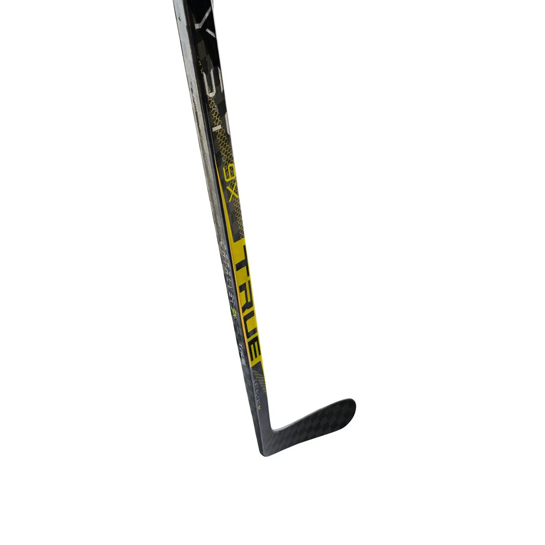 True Junior Catalyst 9 Hockey Player Stick - Image 2