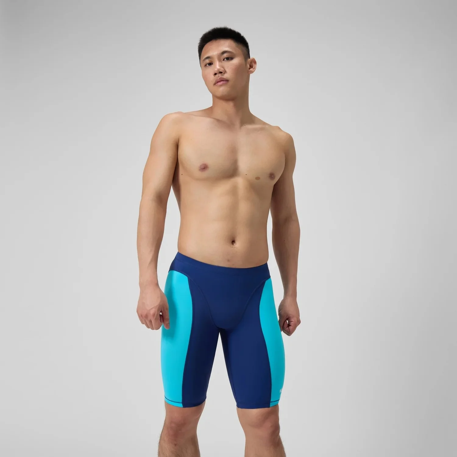Speedo Men's Solid Vanquisher Swim Jammer - Image 3
