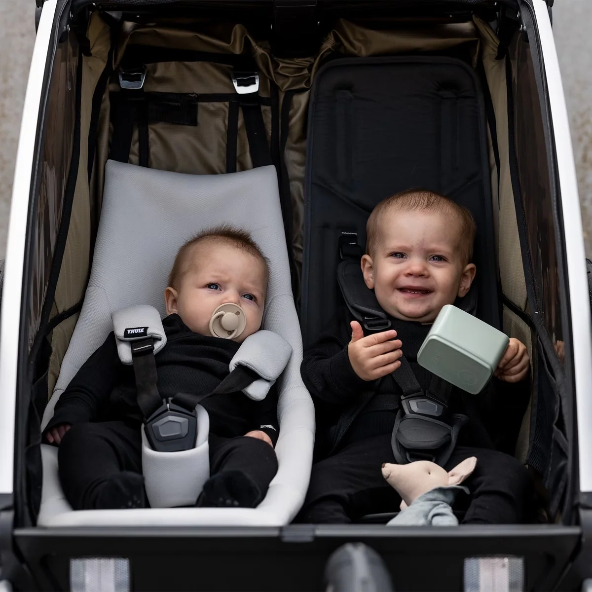 Thule Chariot Infant Sling 2.0 - Image 4