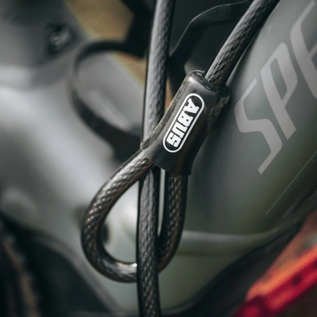 Thule Epos High Grade ABUS Lock - Image 5