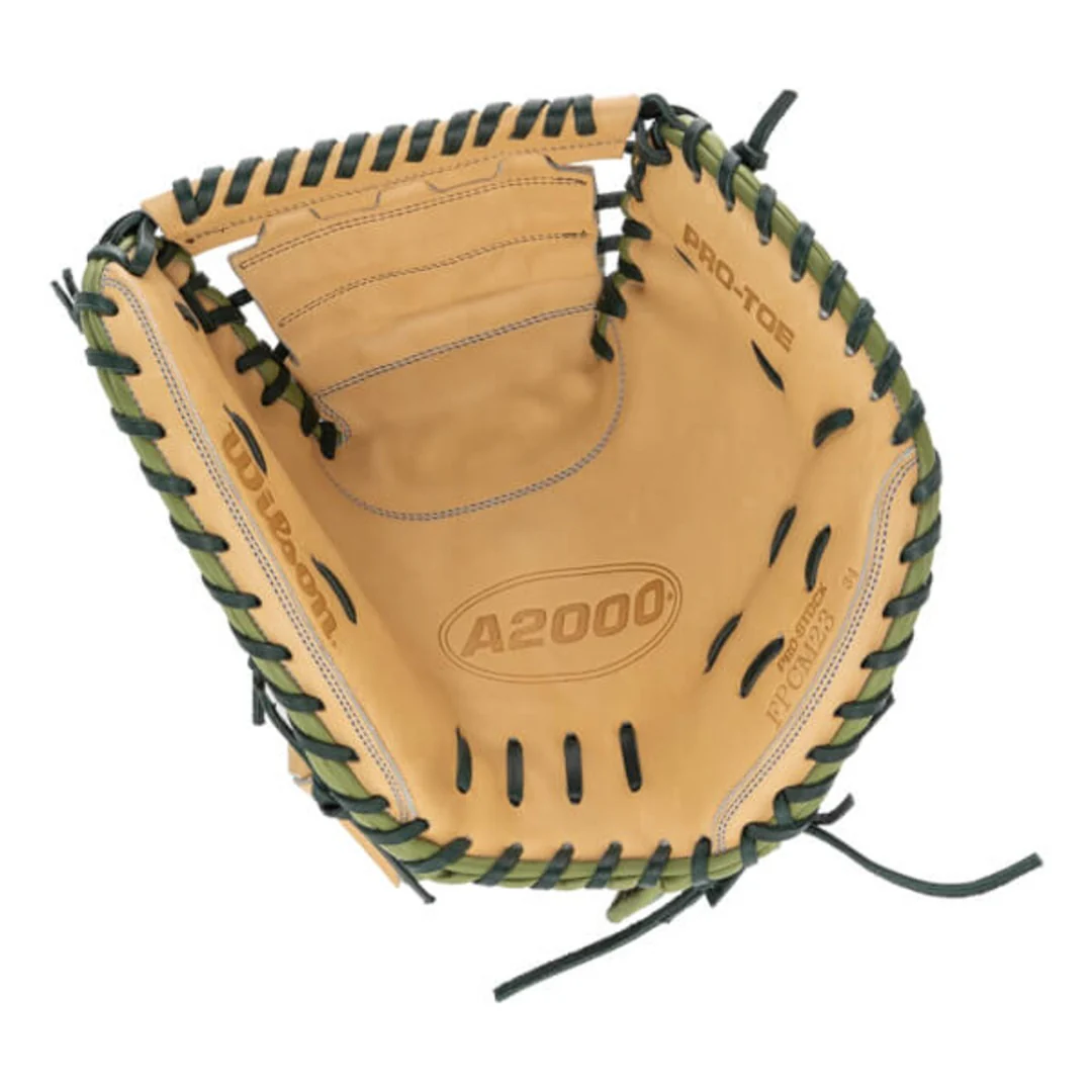 Wilson 34" A2000 Fall FPCM23 Sashel Palacios Game Model Catcher's Mitt - Image 3