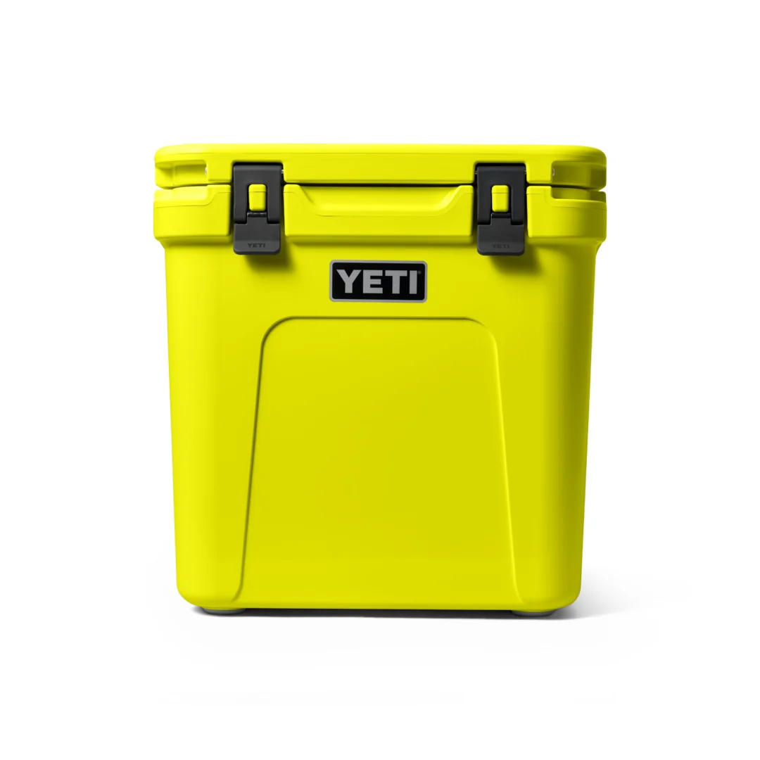YETI Roadie 48 Wheeled Hard Cooler - Image 12